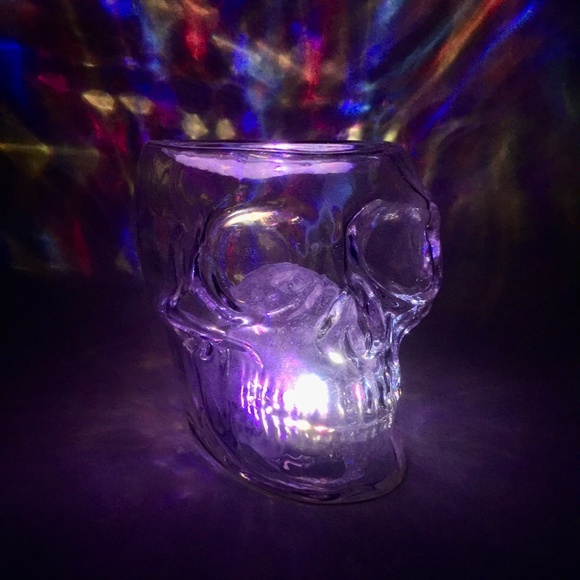 Color Changing Light up CRYSTAL SKULL Candle Holder - Picture 8 of 10